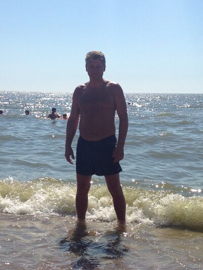  -,   John, 53 ,     , c 