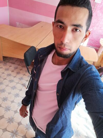  ,   Azik, 30 ,   ,   , c , 