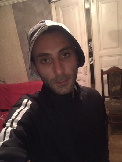  ,   Sandro, 26 ,   ,   