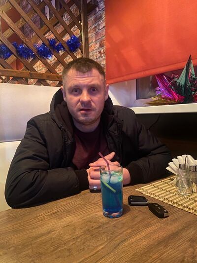  ,   Evgeny, 37 ,   ,   , c , 