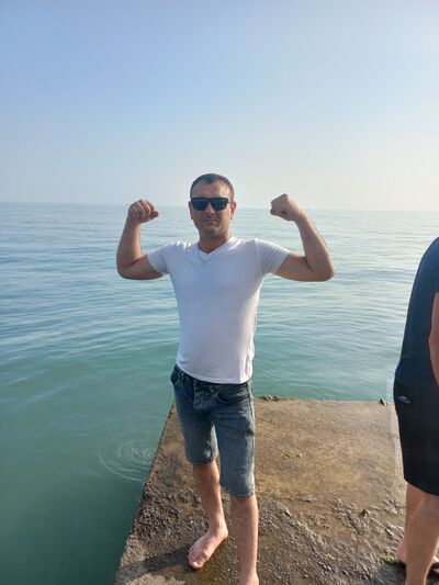  ,   Karen, 38 ,   ,   