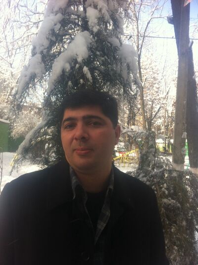  ,   Jeicob, 48 ,   