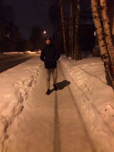  ,   Ruslan, 30 ,   ,   