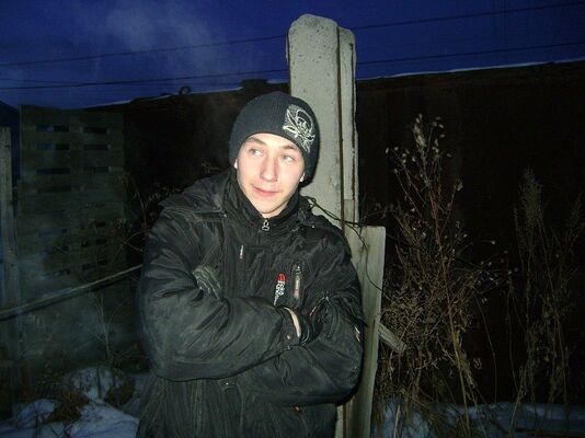  ,   Anton, 32 ,   ,   , c , 