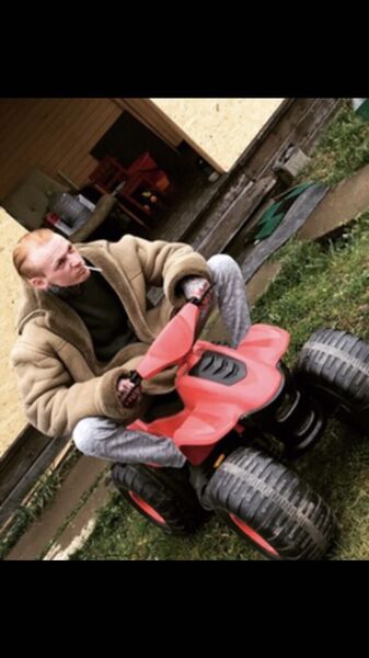  ,   Aleksandr, 34 ,   ,   