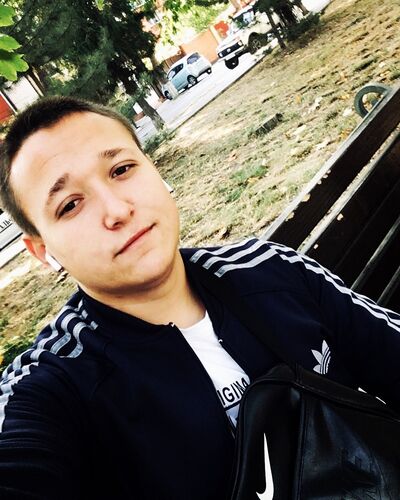  ,   EXCLUSIVE, 27 ,  