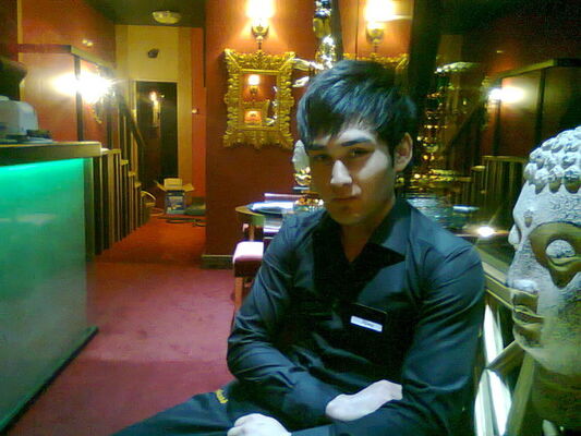  ,   Erik, 34 ,   
