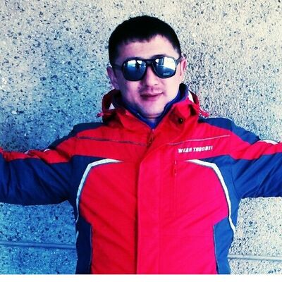  ,   Erzhan, 39 ,  