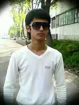  ,   Bek, 32 ,   ,   , c 