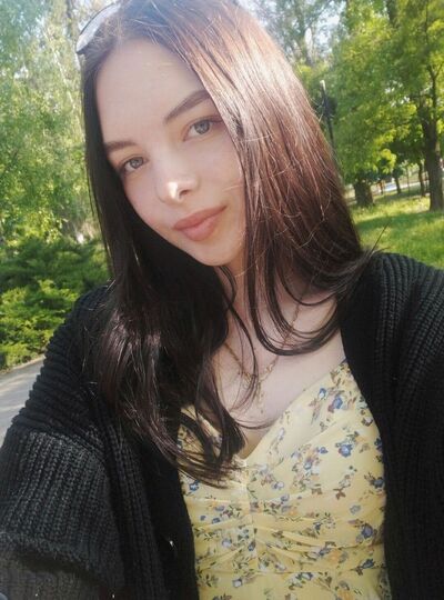 Знакомства Ростов-на-Дону, Диана, 20 - объявление девушки с фото
