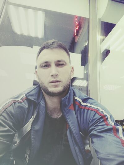  -,   Akmal, 30 ,   ,   , c 