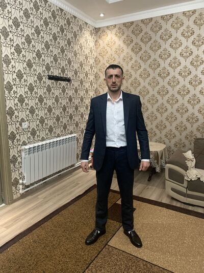  ,   Hayk, 35 ,   ,   