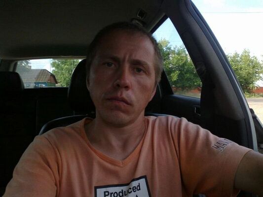  ,   Andrei, 32 ,   ,   , c 