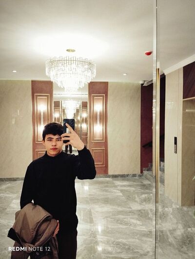  ,   Umid, 18 ,   c 