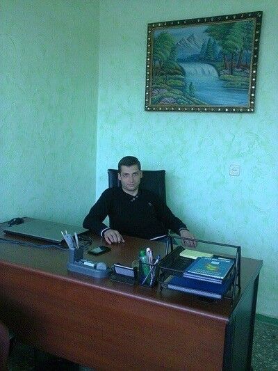  ,   Sam, 33 ,   ,   , c 