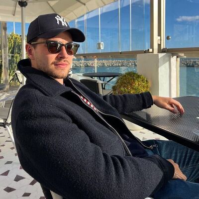  ,   Alen, 25 ,   ,   