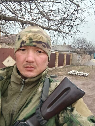  ,   Arzhan, 35 ,   ,   , c , 