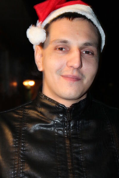  ,   Alex, 35 ,   ,   , c 