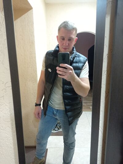  ,   Ruslan, 31 ,   ,   , c , 