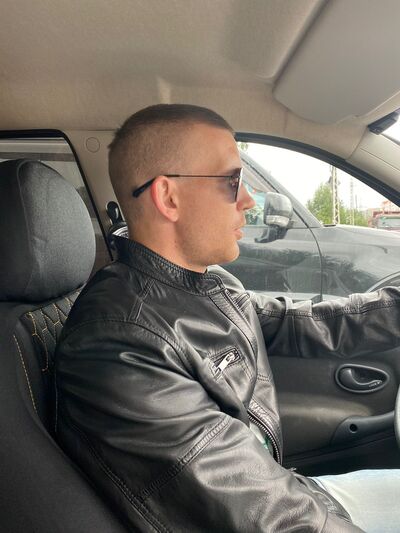  ,   Anton, 35 ,   c 