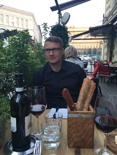  ,   Goodwinego, 45 ,   ,   