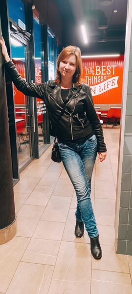  ,   Lena, 33 ,   ,   , c 