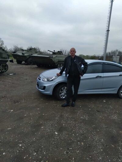  ,   Eduard, 49 ,   ,   , c 