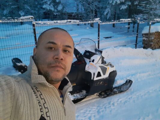   ,   Baxrom, 44 ,   c 