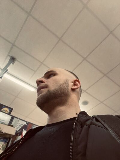  Bialobrzegi,   Vladislav, 28 ,   ,   