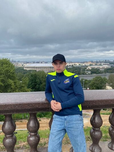  ,   Anton, 20 ,   ,   