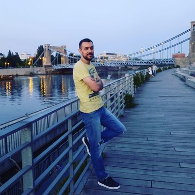 ,   Taras, 36 ,   ,   