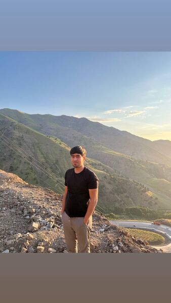  ,   Botiroovich, 28 ,   ,   , c 