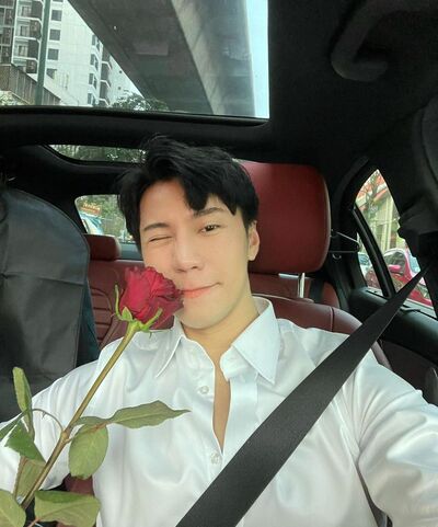  ,   John, 37 ,   ,   