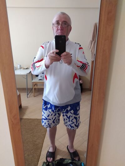  ,   Igor, 63 ,   ,   