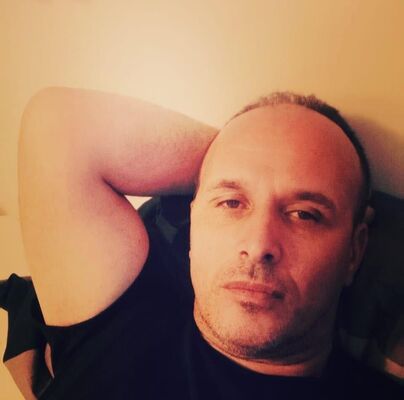  Soho,   Nikii, 40 ,   ,   