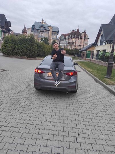  ,   Murodjon, 24 ,   ,   