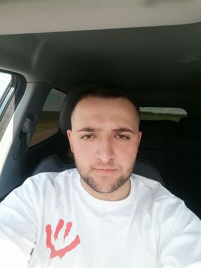  ,   Armen, 24 ,   ,   , 