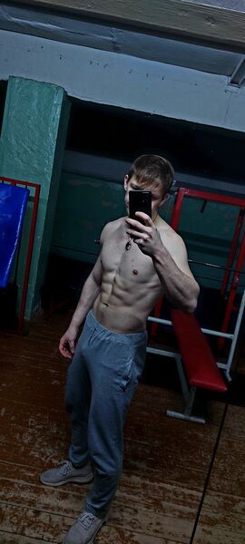 ,   Yury, 31 ,   ,   