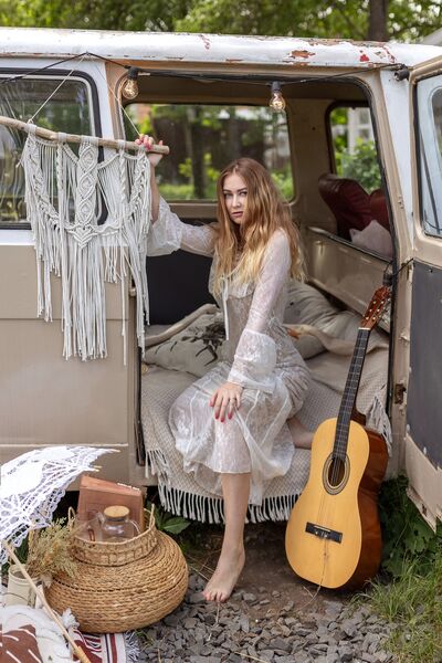  --,   , 32 ,   ,   , c 