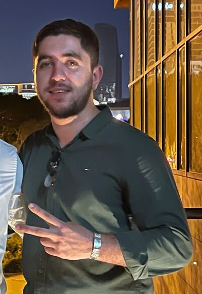 ,   Samir, 25 ,   c 
