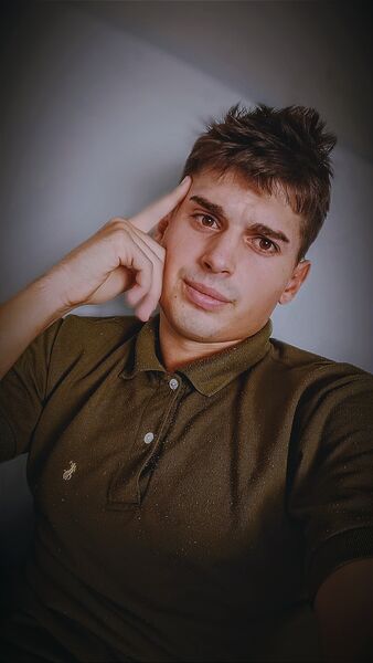  ,   Maksym, 24 ,   ,   