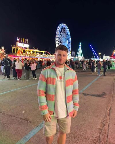  ,   Georgy, 31 ,   ,   