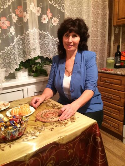  ,   Nataliya, 65 ,   c 