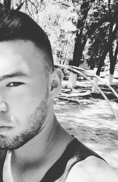  ,   SarikxaN, 32 ,     , c 