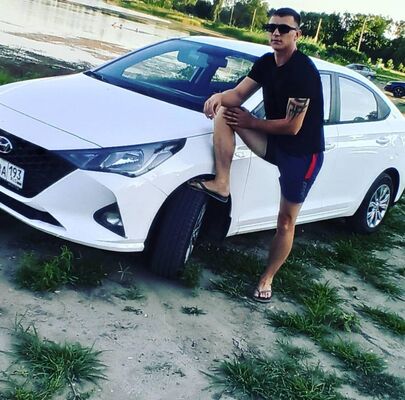  ,   Alexander, 32 ,   ,   