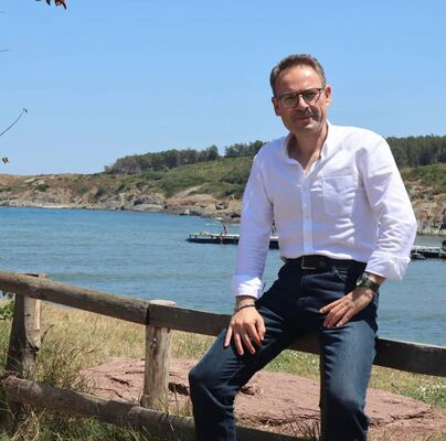  Soho,   Robert, 59 ,   ,   