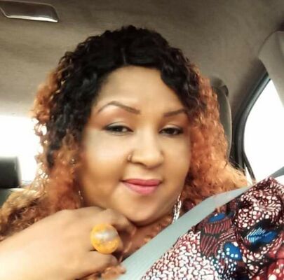   ,   Monalisa, 40 ,   c 
