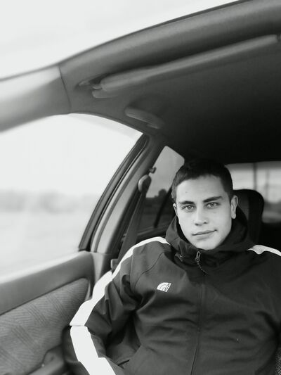  Ziar,   Pasha, 27 ,   ,   