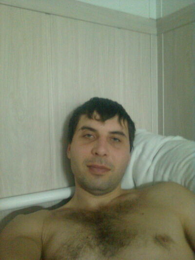  --,   , 44 ,   