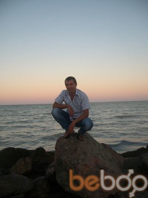  3913582  Denis, 34 ,    